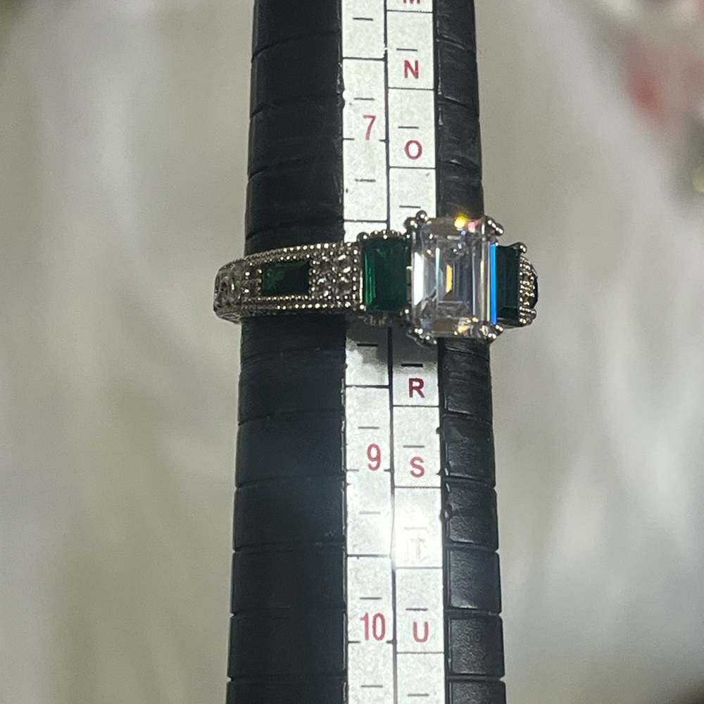 Deco Style Ring - Picture 11 of 13